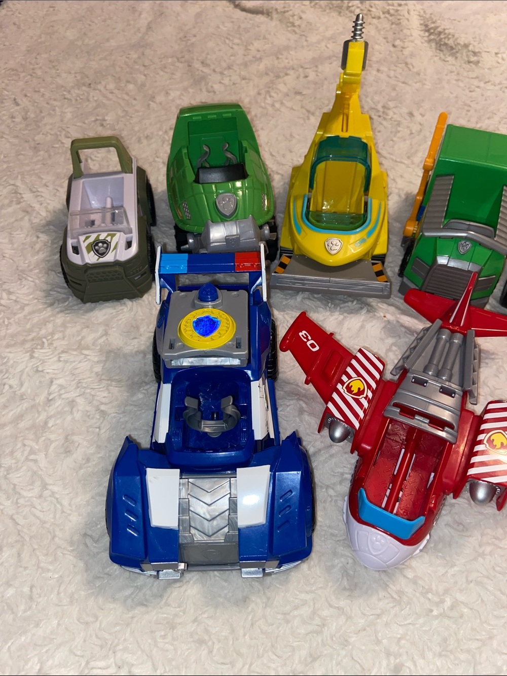 Paw Patrol Figures and Vehicle Playset Bundle 14 figures 7 vehicles - Picture 3 of 8